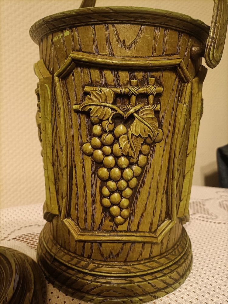 Zabytkowy pojemnik,wiaderko na lód z tworzywa sztucznego