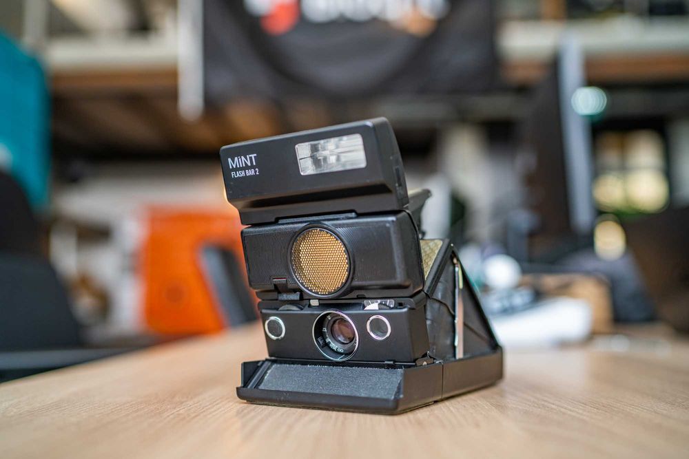 Vintage Polaroid SX-70 Sonar Land Camera Instant Film Frm JAPAN64553128467841120