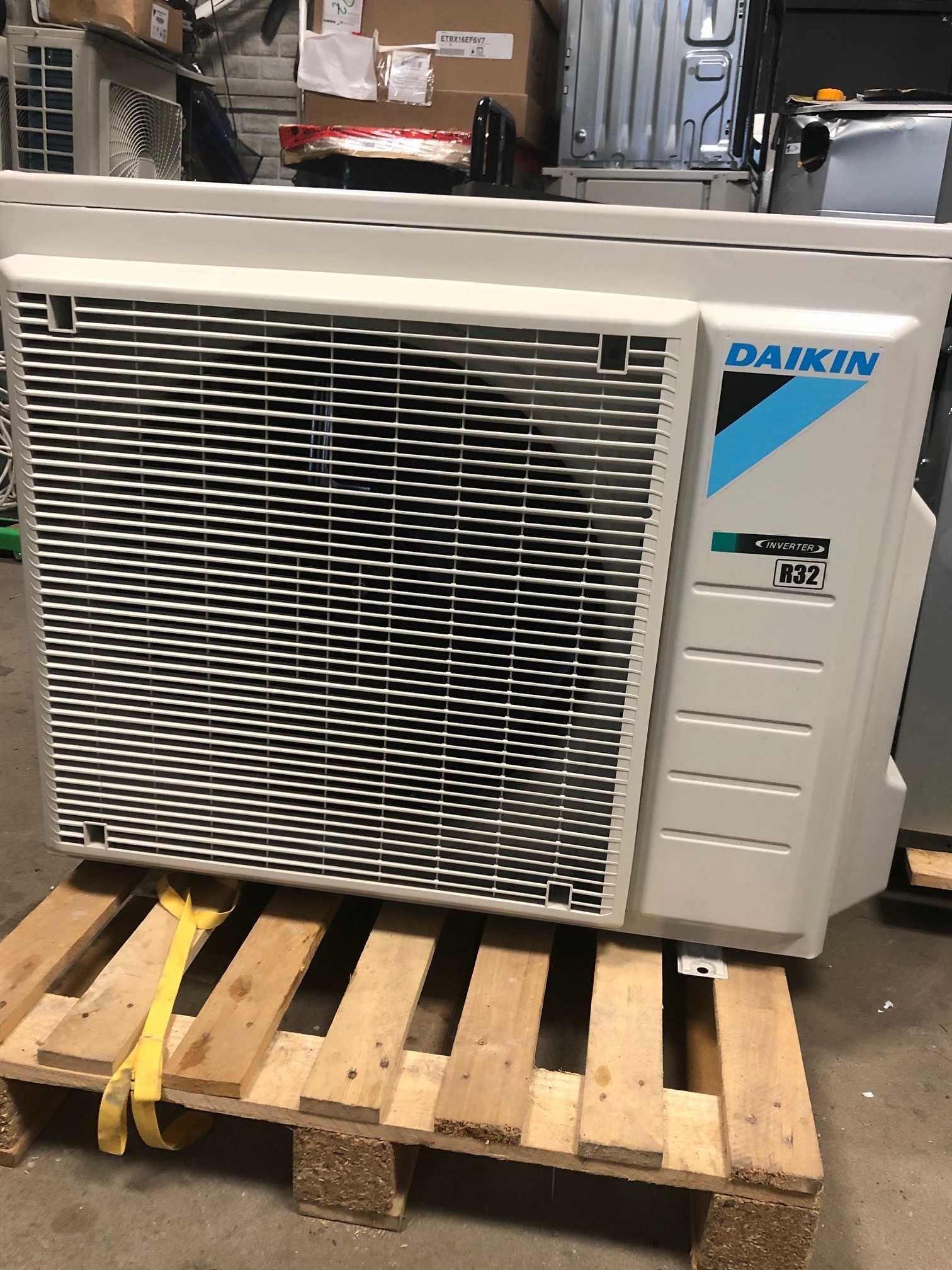 Daikin Altherma 3R F model ERGA 8kW split pompa ciepła ze zbiornikiem