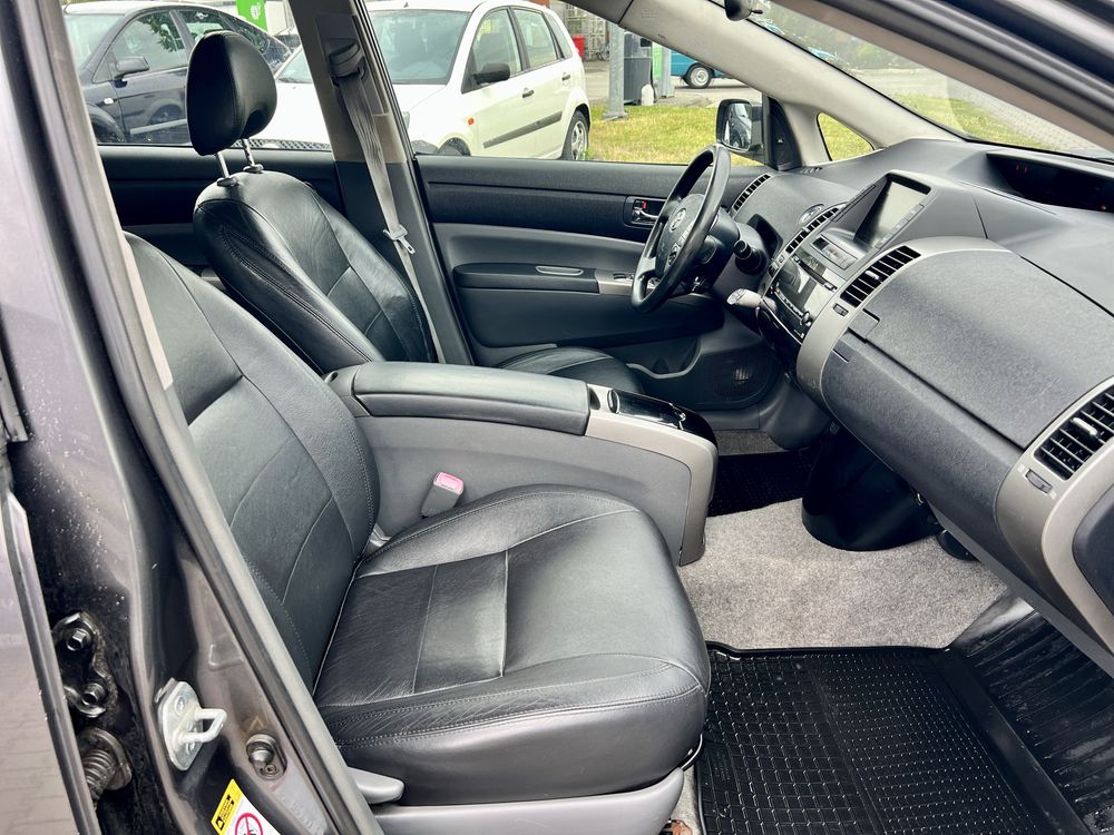 Samochód do Wynajęcia Wynajem Aut pod cele osobiste Prius Automat