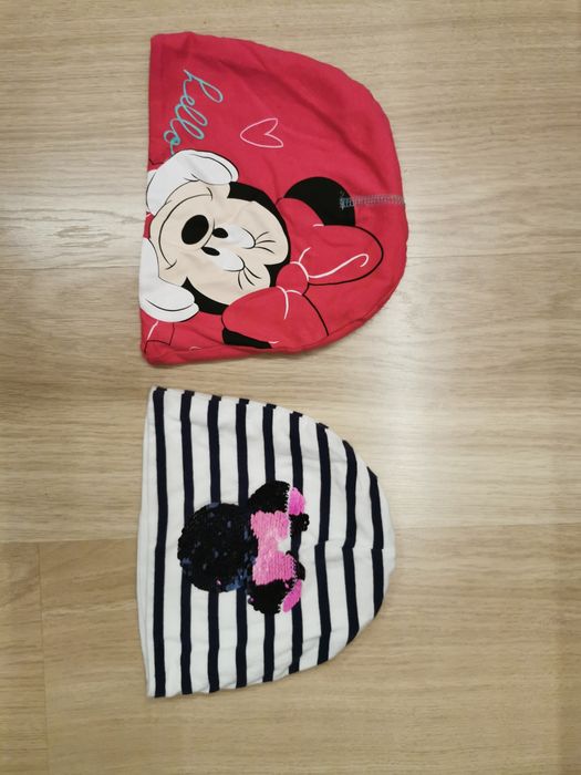 Dwie czapeczki dla dziewczynki Minnie Mouse Disney r. 54 i 98