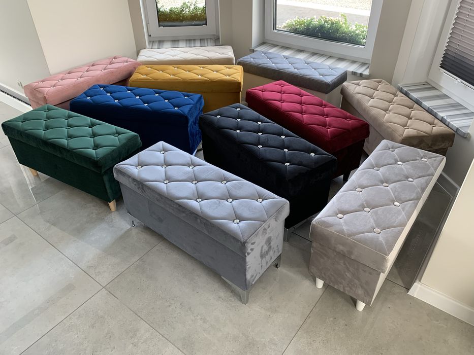 Pufa do przedpokoju do nakładania butów