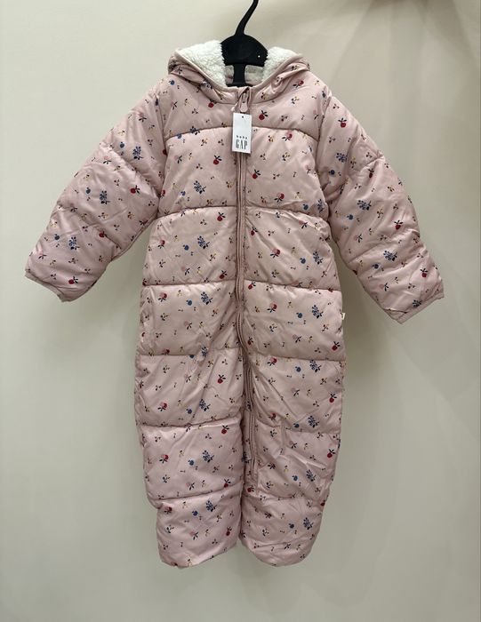 Новий зимовий комбінезон GAP на 12–18 місяців