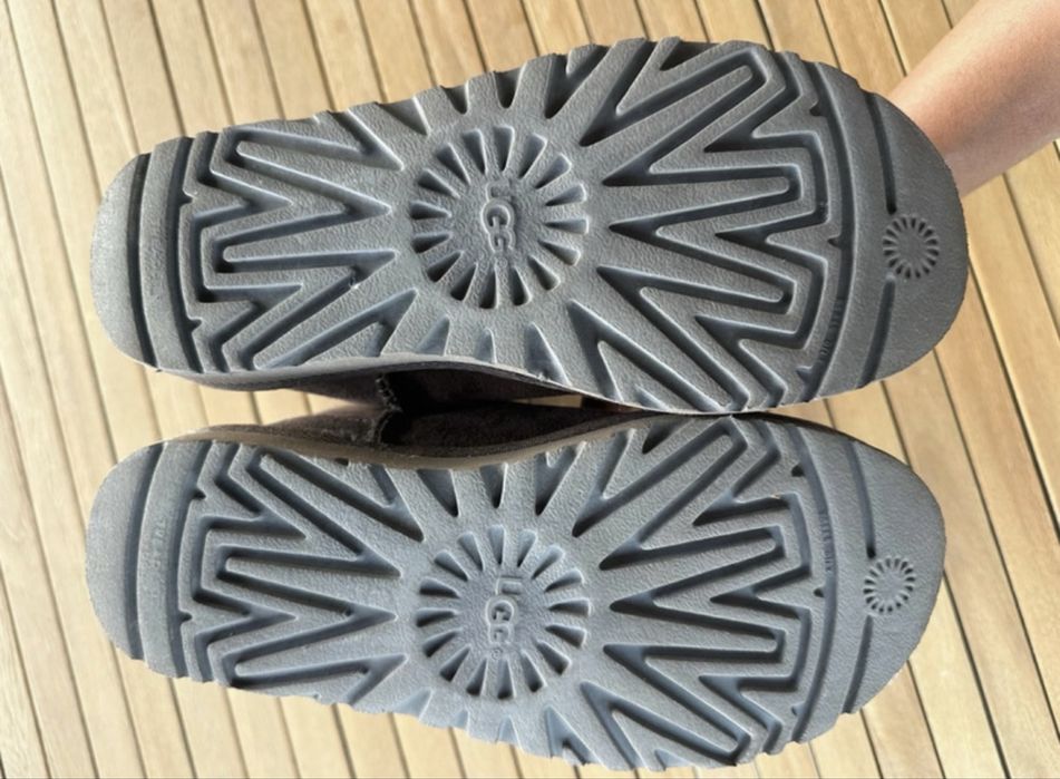 Botins Ugg castanhos