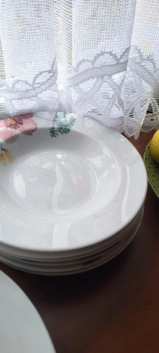 Serwis śniadaniowy obiadowy tognana porcelana