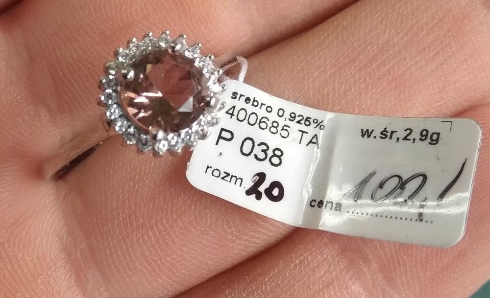 Pierścionek tradycyjny Sułtanit i cyrkonie Srebro 925 NOWE r. 20