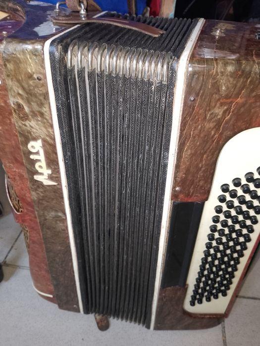 Аккордеон Ария за 950 грн