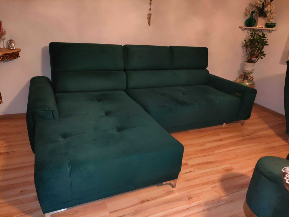 Wypoczynek narożnik, fotel i pufy