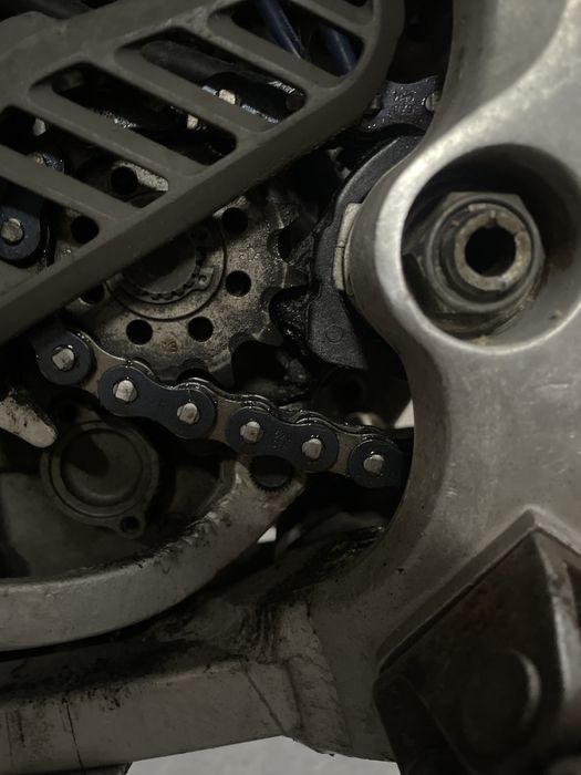 Suzuki RMZ 250 sem folgas inpecavel