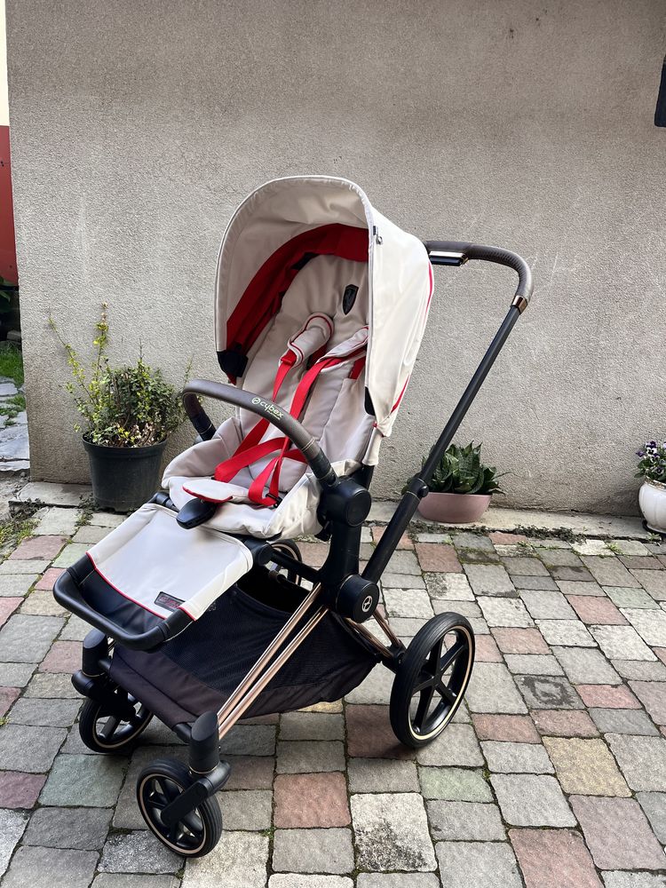 Cybex Priam Ferrari