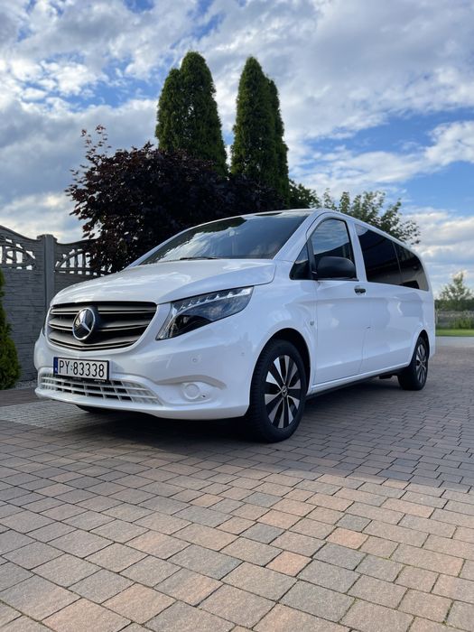 Wynajem, wypożyczenie Mercedes Vito,  9-osobowy, Extra Long
