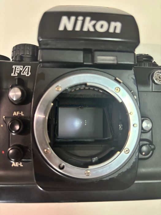 Nikon F4 (corpo) 35mm