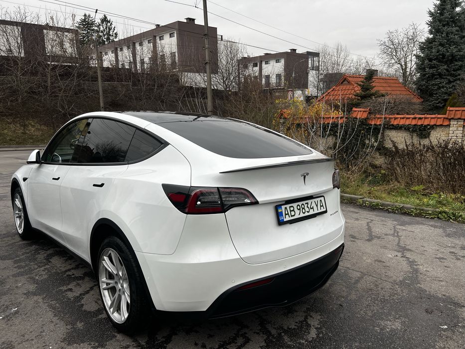 Model Y 2020 Long Range 82 kWh Dual Motor