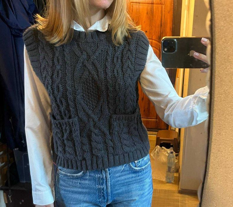 Жіночий сірий в'язаний жилет з кишенями ZARA S/M