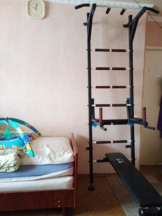 Шведская стенка срочно 3500грн