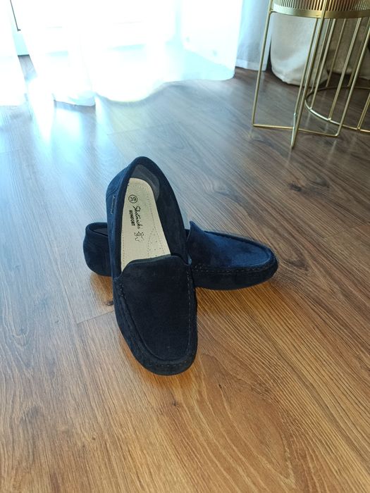 Buty zamszowe chlopiece