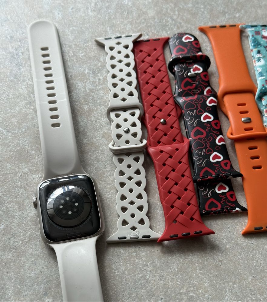 Apple watch S 9 ,koperta aluminowa kolor Ksieżycowa poświata  45 mm
