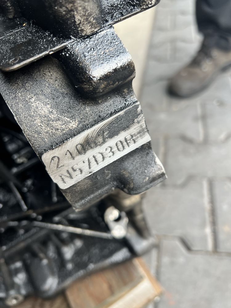 Silnik N57D30B uszkodzony po panewce odpalal do konca