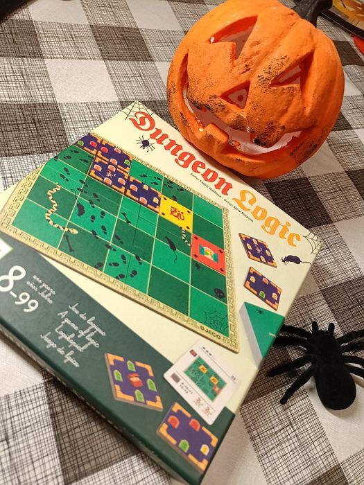 Настільна гра Djeco Логіка підземелля (Dungeon Logic)