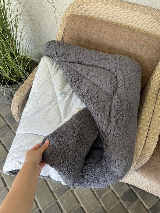 Одіяла подушки продам