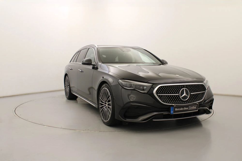 Mercedes-Benz E 300 Standard