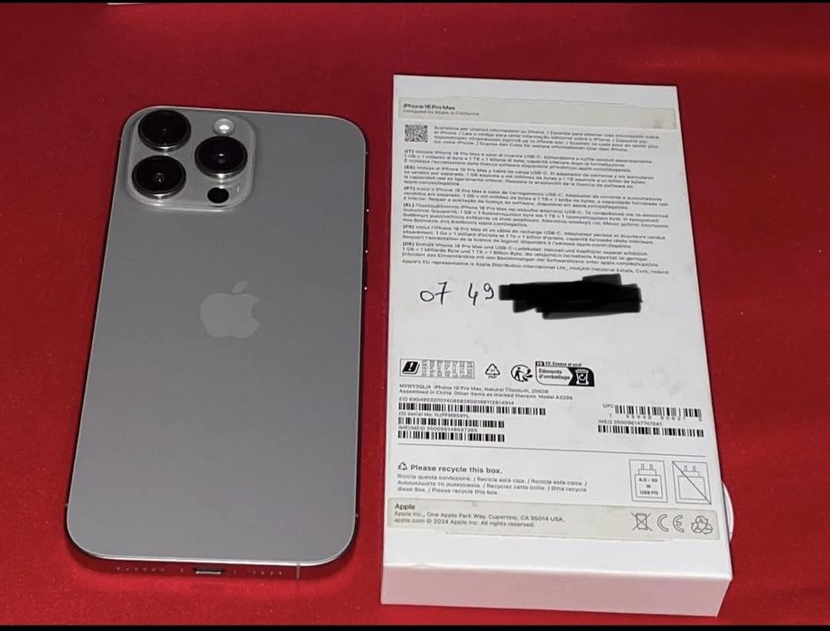 vendo iPhone 16 pro max  bom estado bateria a 99%