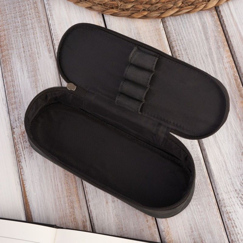 skórzane etui na okulary piórnik czarny vintage paolo peruzzi t-82-hbl
