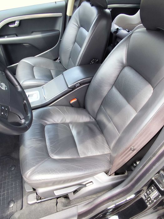 Volvo V70 2.4 D5 2007r. 185hp  oryginalny lakier