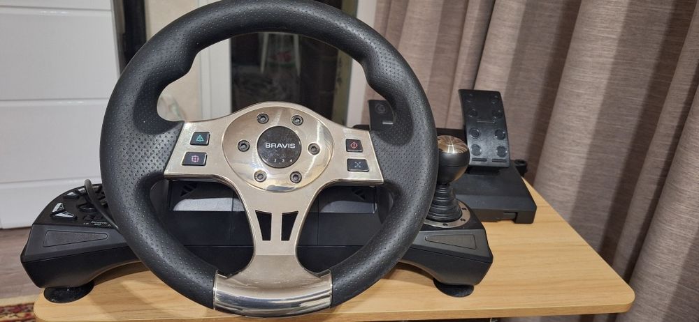 Продам игровой руль