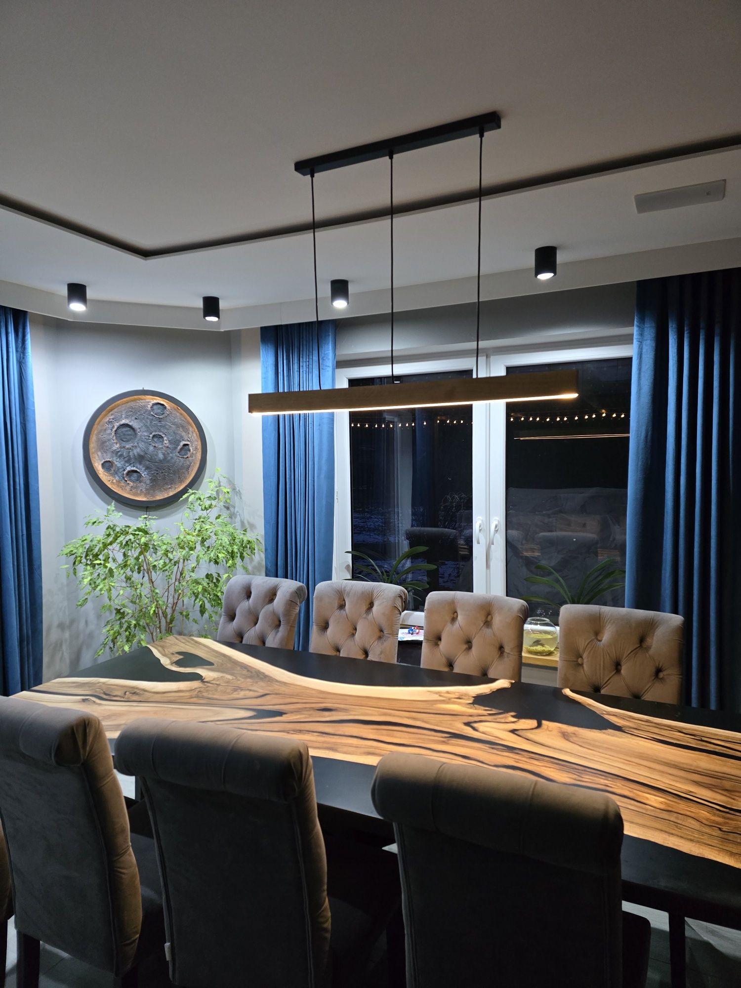 Lampa wisząca drewniana Led