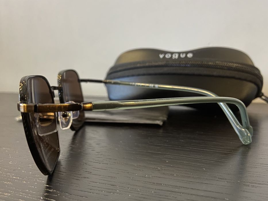 Óculos de sol Vogue