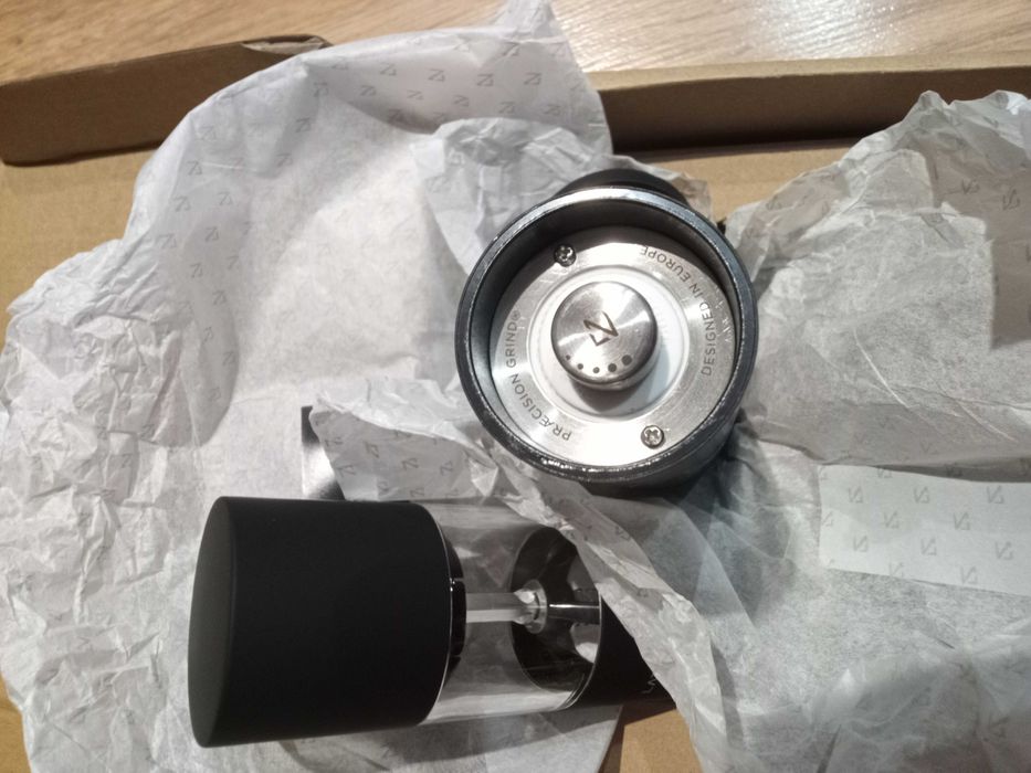 Ręczne młynki do ziół i soli Lars Nysom