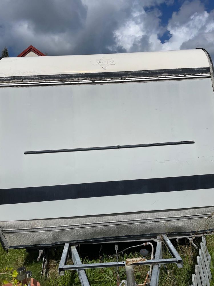 Przyczepa kempingowa Hobby Prestige 460