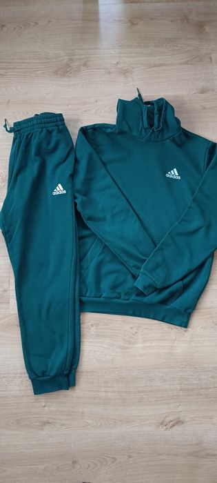 Dres damski adidas butelkowa zieleń rozmiar M