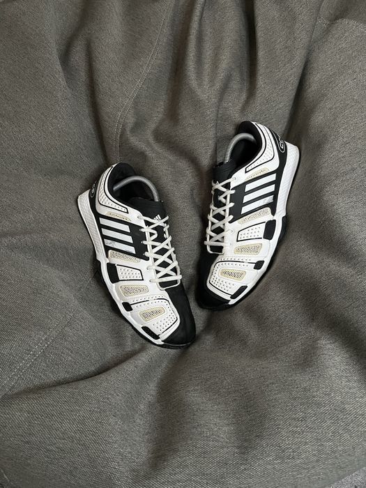 Кросівки ADIDAS HERREN STABIL 44 28 кроссовки адідас волебол спортивні