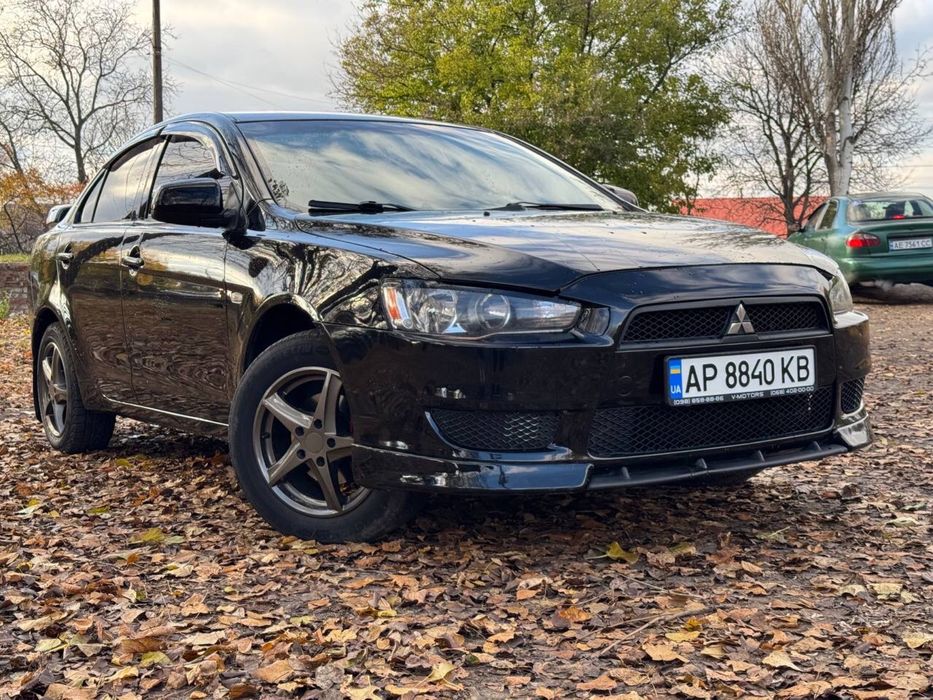 Продам mitsubishi lancer x 2011