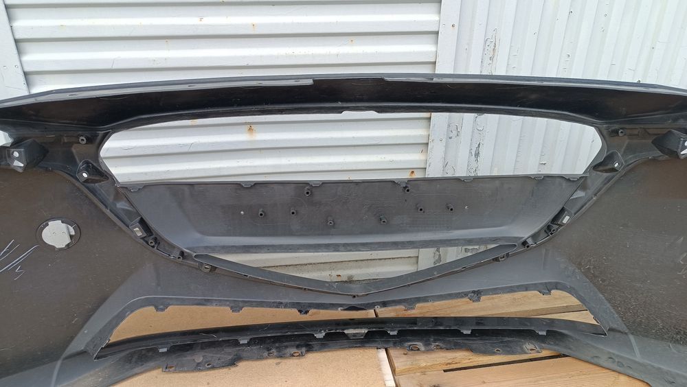 Vendo parachoque de frente Mazda 2 DJ ano 2014/19