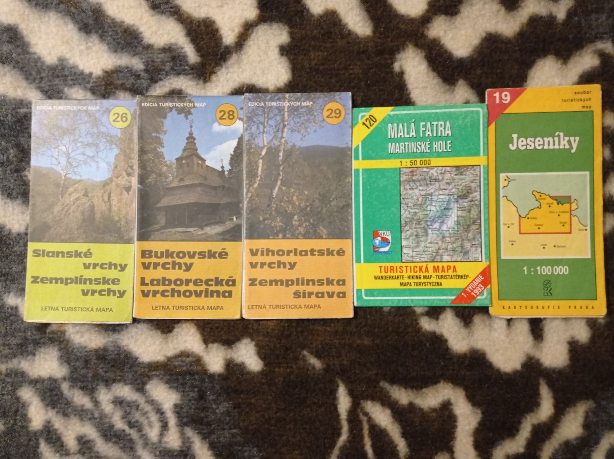 Zestaw czeskich i słowackich map turystycznych