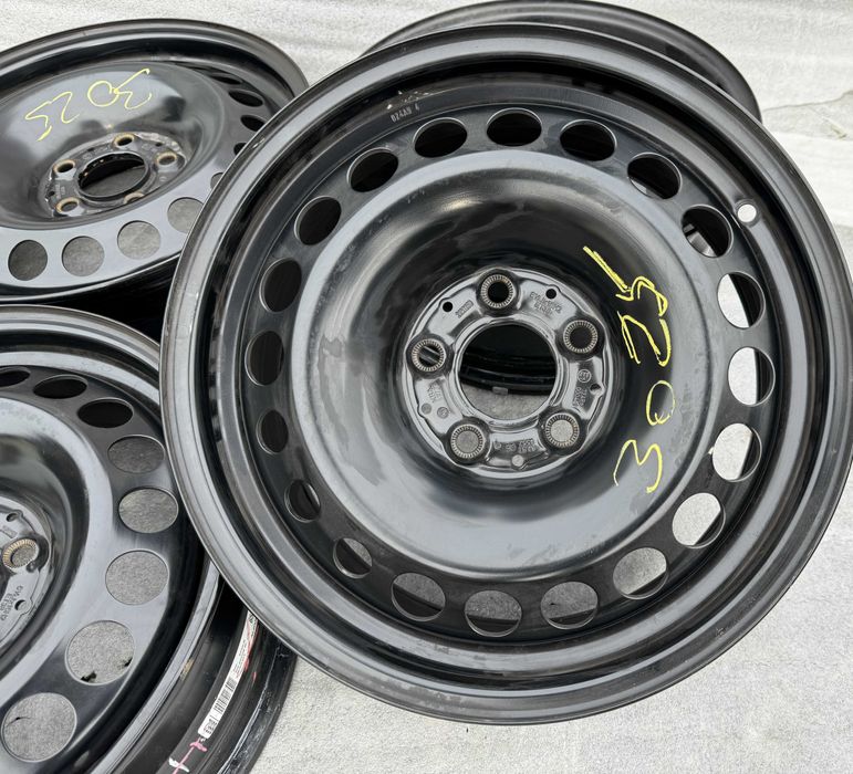 4x felga stalowa 6,5Jx16 Mercedes Klasa C W205 5x112 ET38 nowe Alcar