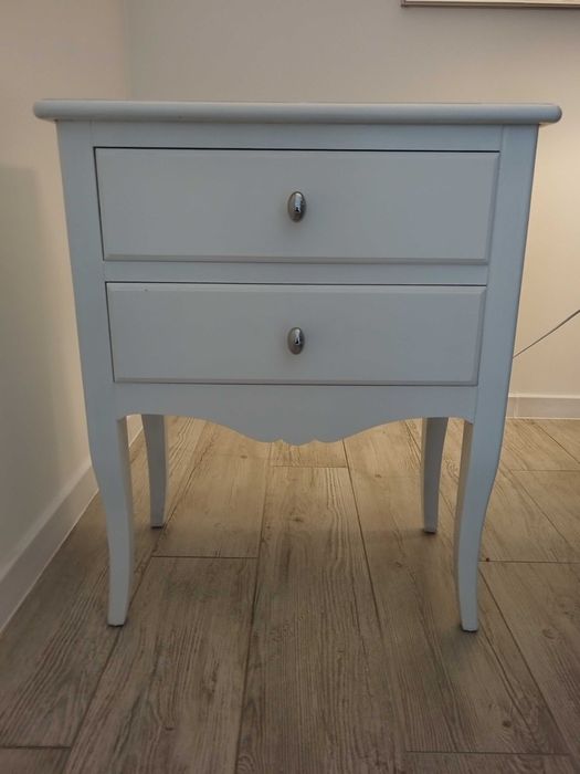 Szafka drewniana biała