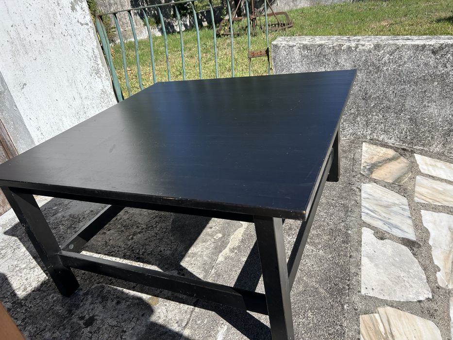 Mesa de centro de sala quadrada