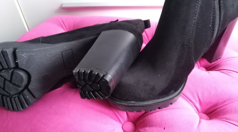 Buty botki damskie czarne roz.39