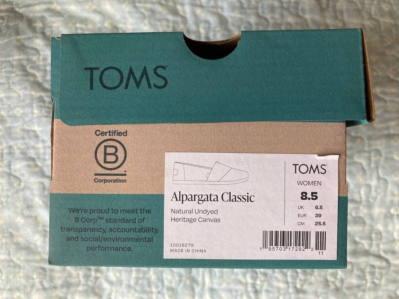 Еспадрилі Toms нові