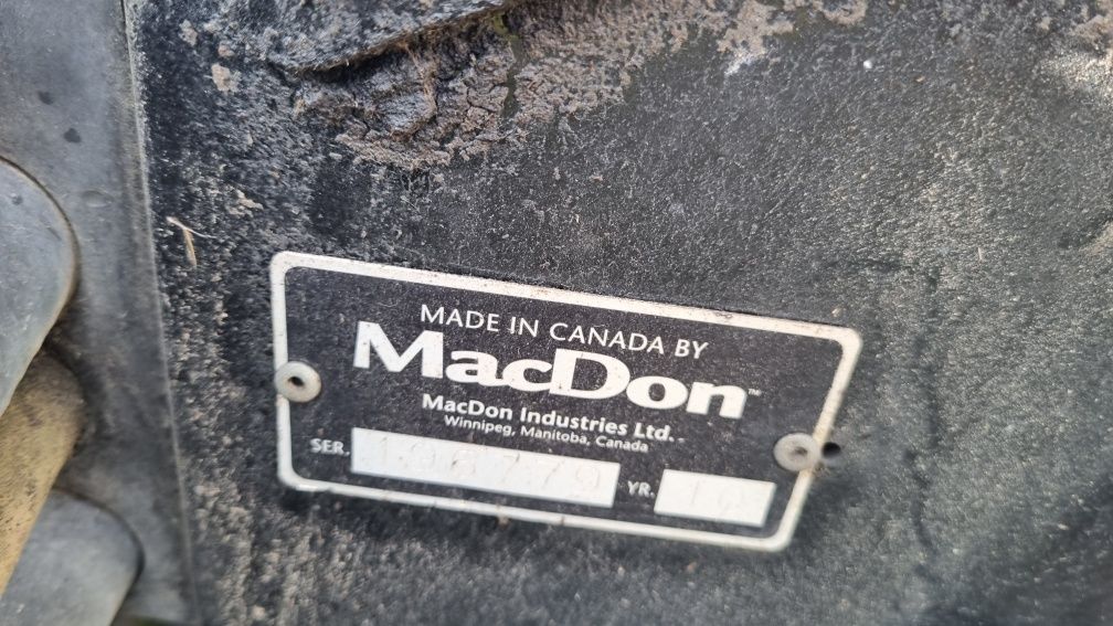 жатка MACDON 10.5m