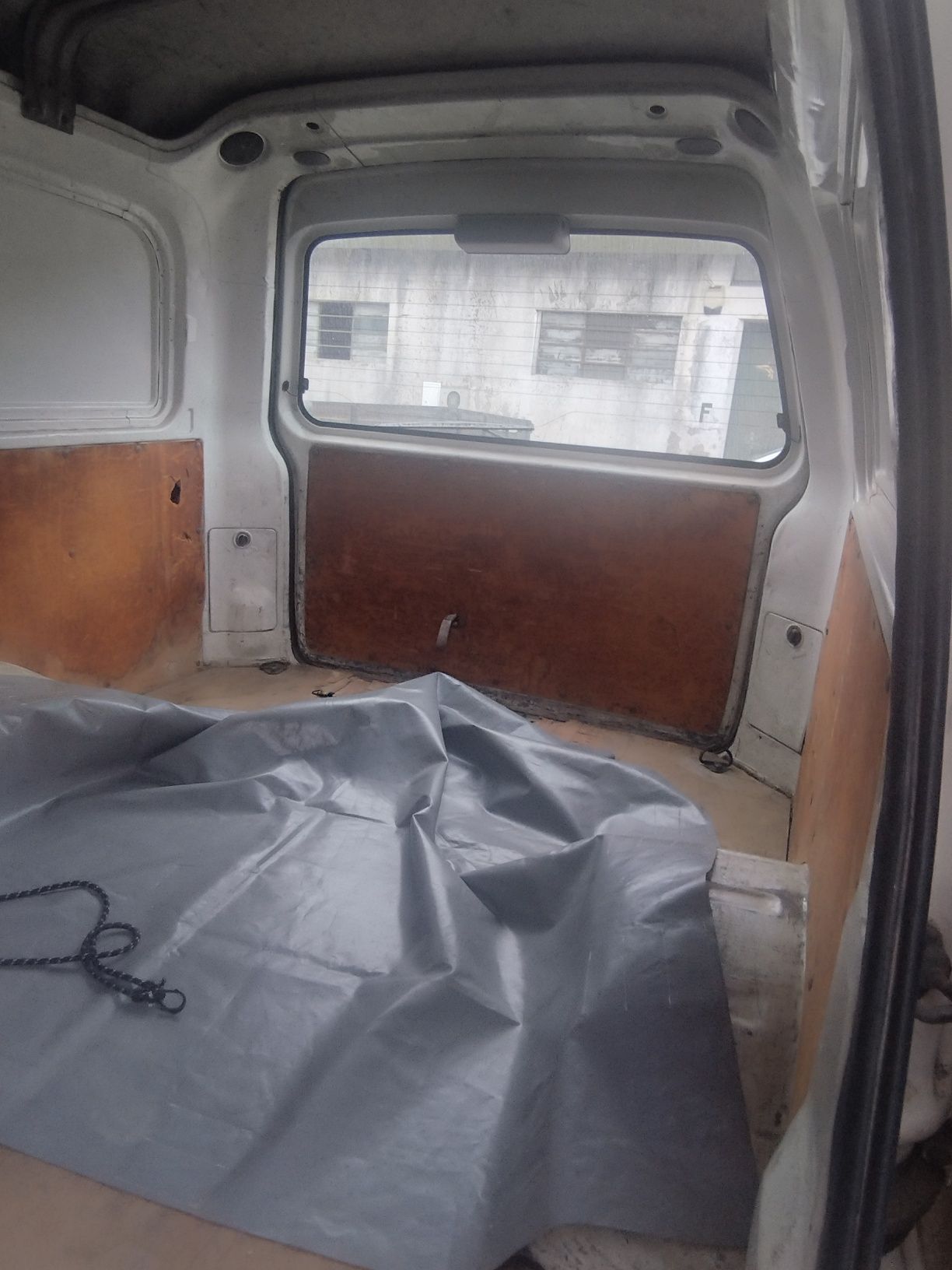 Carrinha Mitsubishi L 400.
Muito bom estado.
Inspeção até 31 Março 202