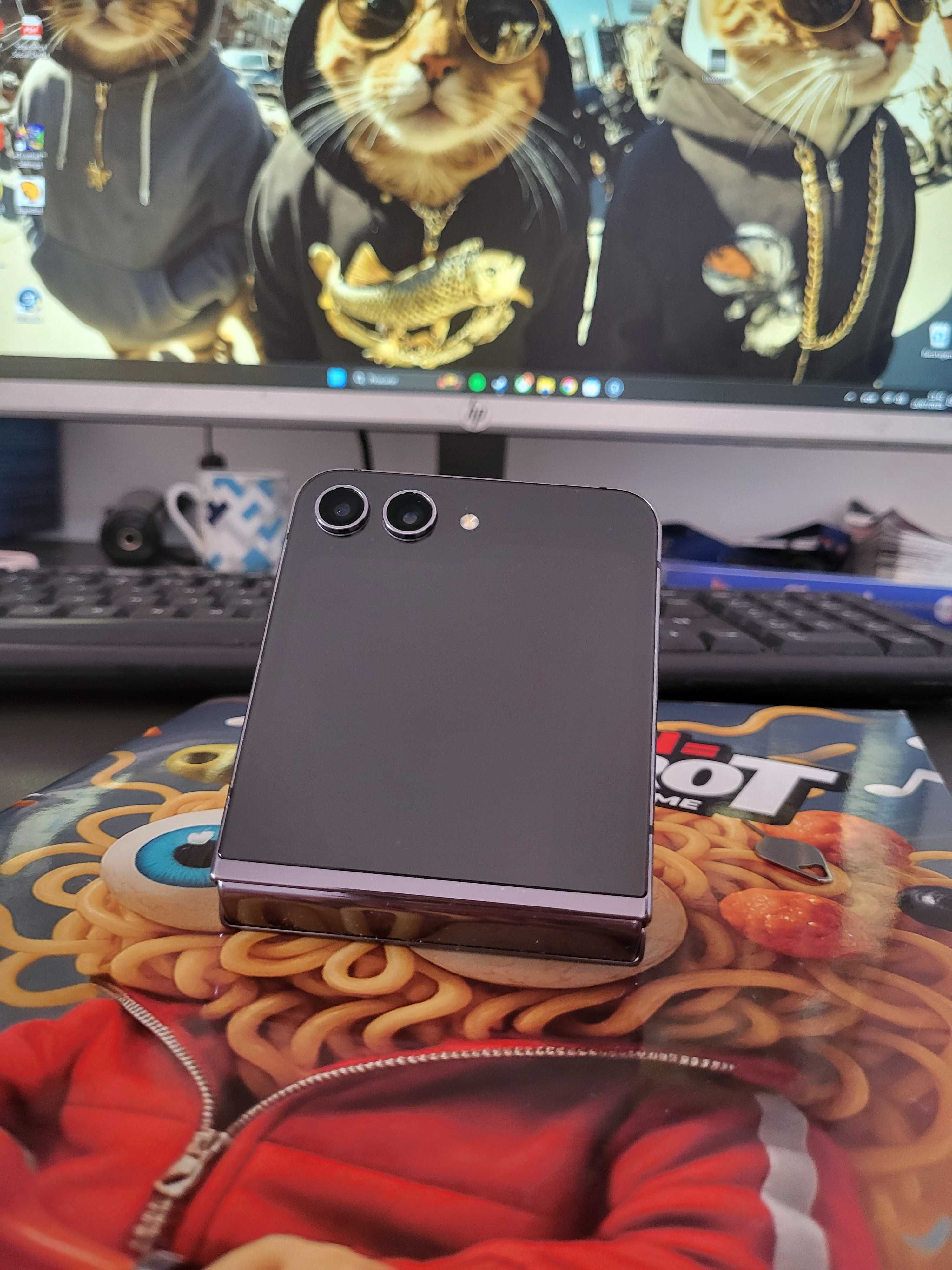 Samsung Z Flip 5 256gb