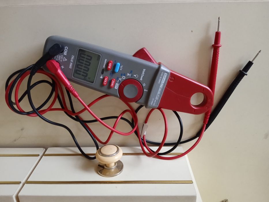 Multímetro Sefram em perfeito estado