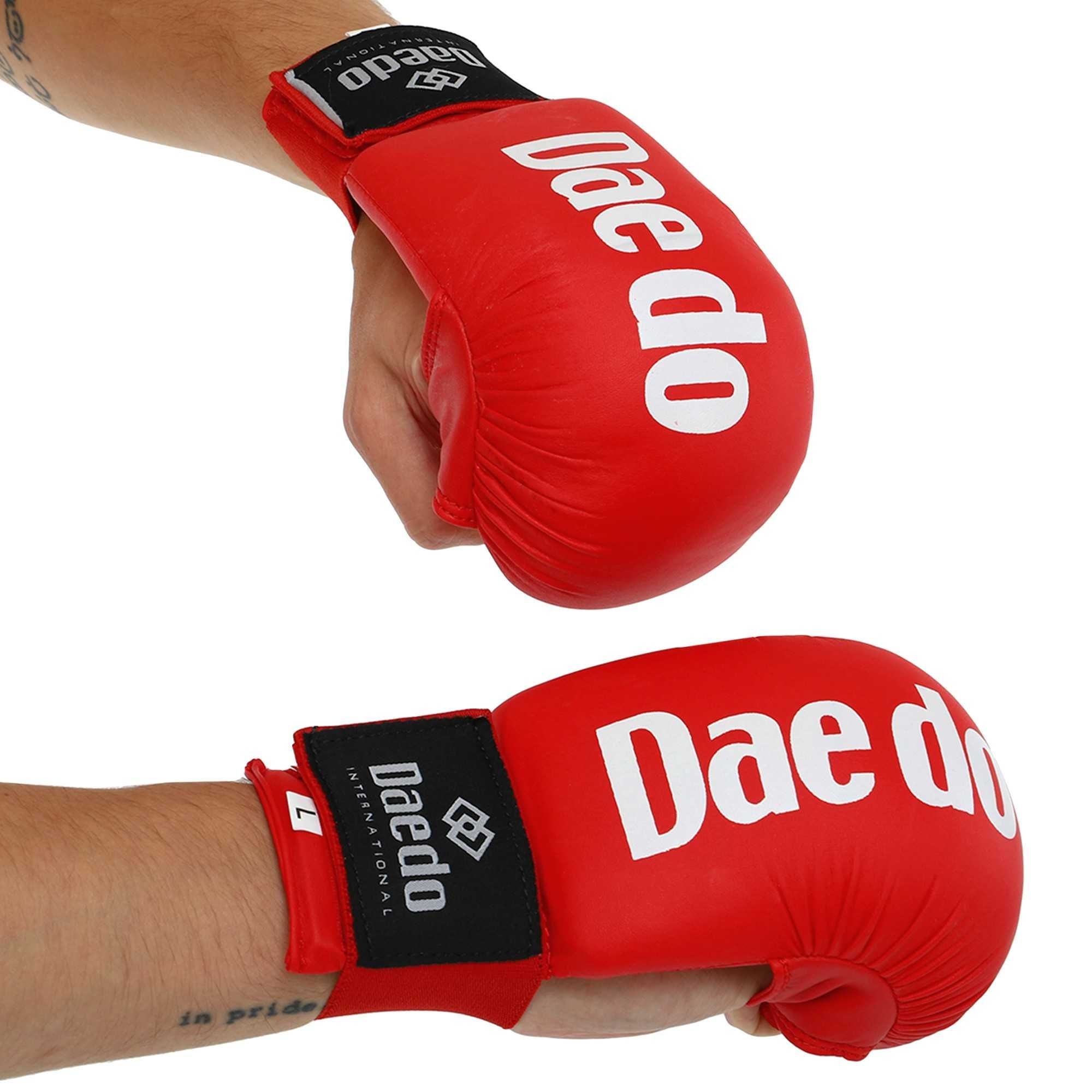 Накладки (перчатки) для карате DAЕ DO,размеры S-L, цвета - ассортимент