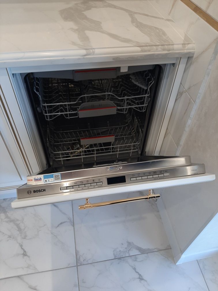 Продам Дом, Новый Ремонт, Новая Мебель, Техника