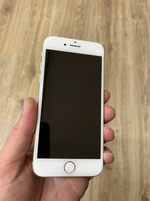 iPhone 8 White 64GB